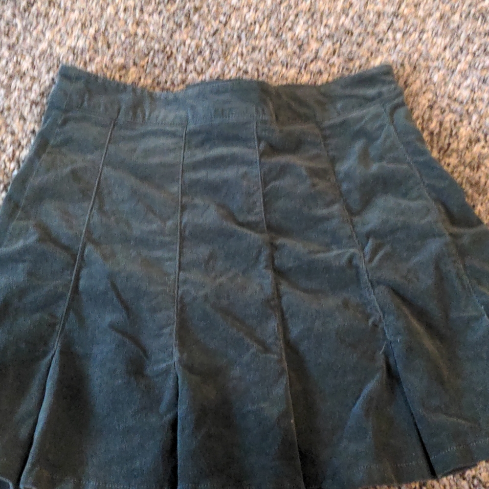 Forever 21 skirt